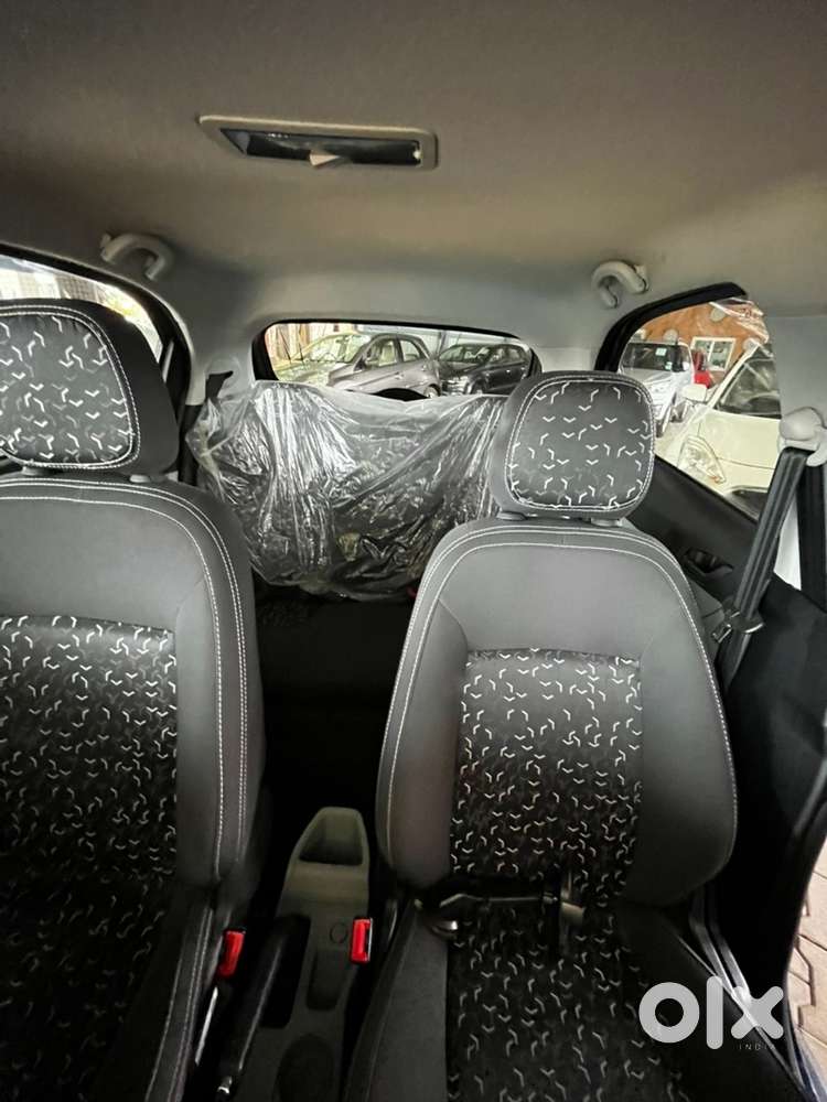 Tata Tiago Petrol 2023