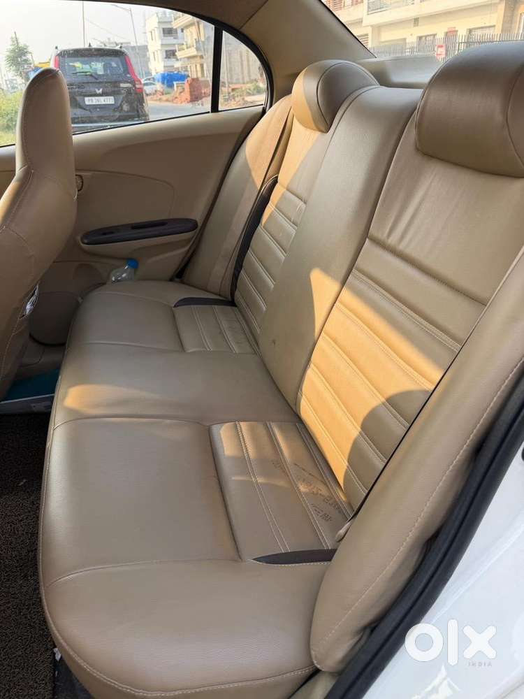 Honda Amaze 2013 Diesel Well Maintained