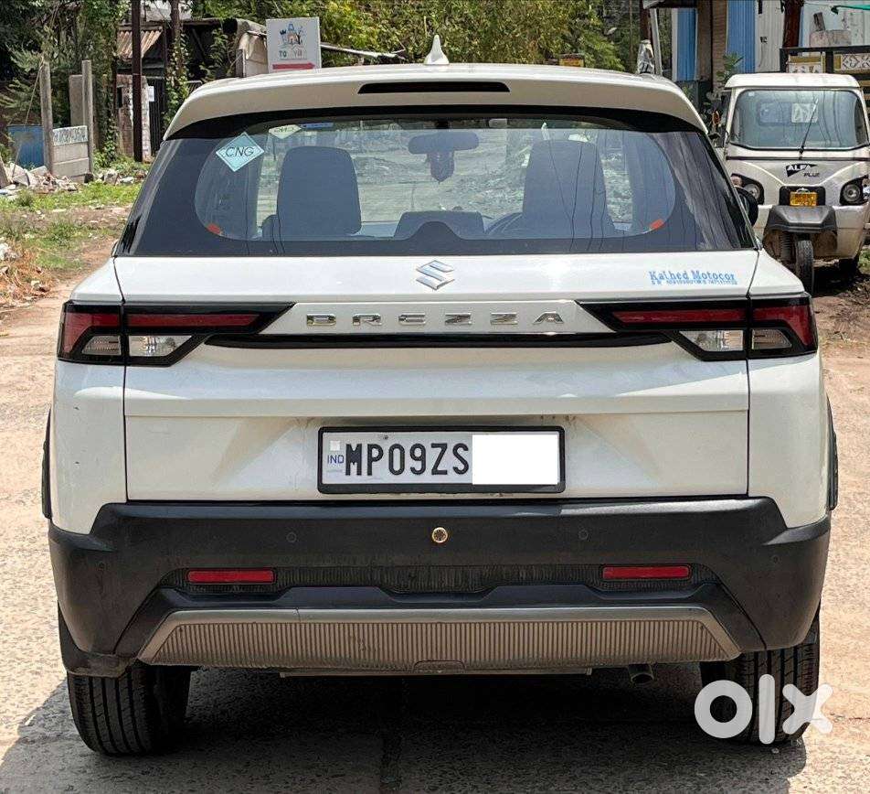 Maruti Suzuki Brezza Vxi S-cng, 2023, Cng & Hybrids