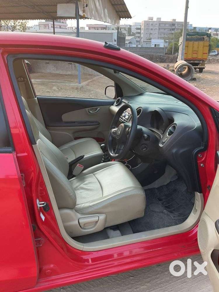 Honda Brio 2011-2013 V Mt, 2012, Petrol