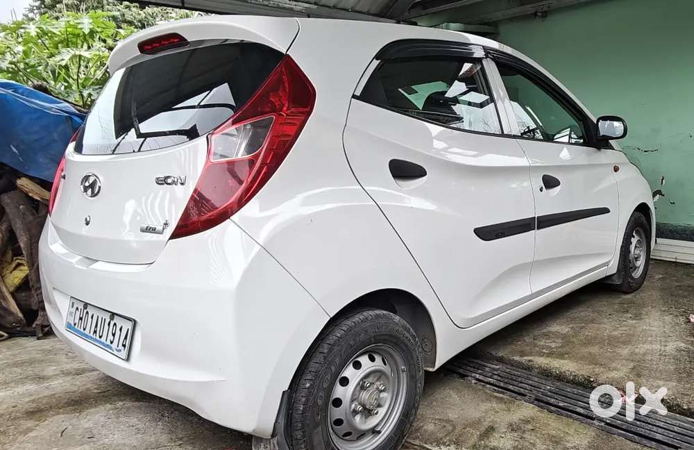 Hyundai Eon Era Plus 2013 Km 40,443   1st Owner    Petrol