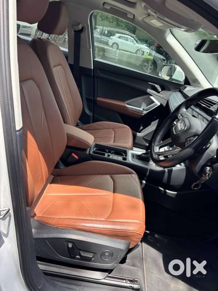 Audi Q3 40 Tfsi Premium Plus, 2023, Petrol