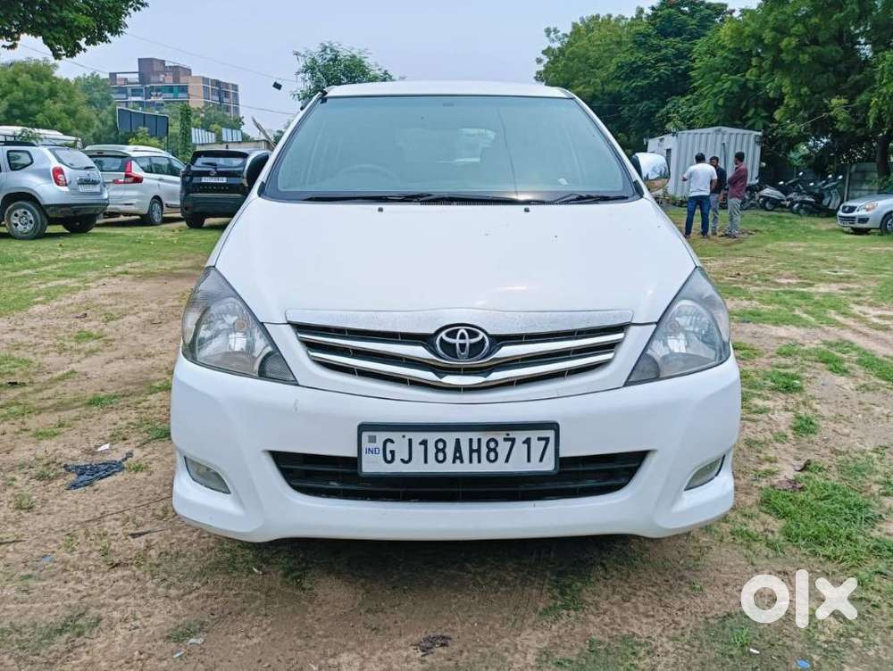 Toyota Innova 2.5 G4 Diesel 8-seater, 2009, Diesel
