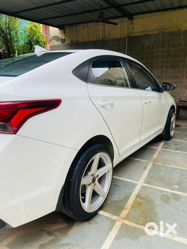 Hyundai Diesel Manual 2019
