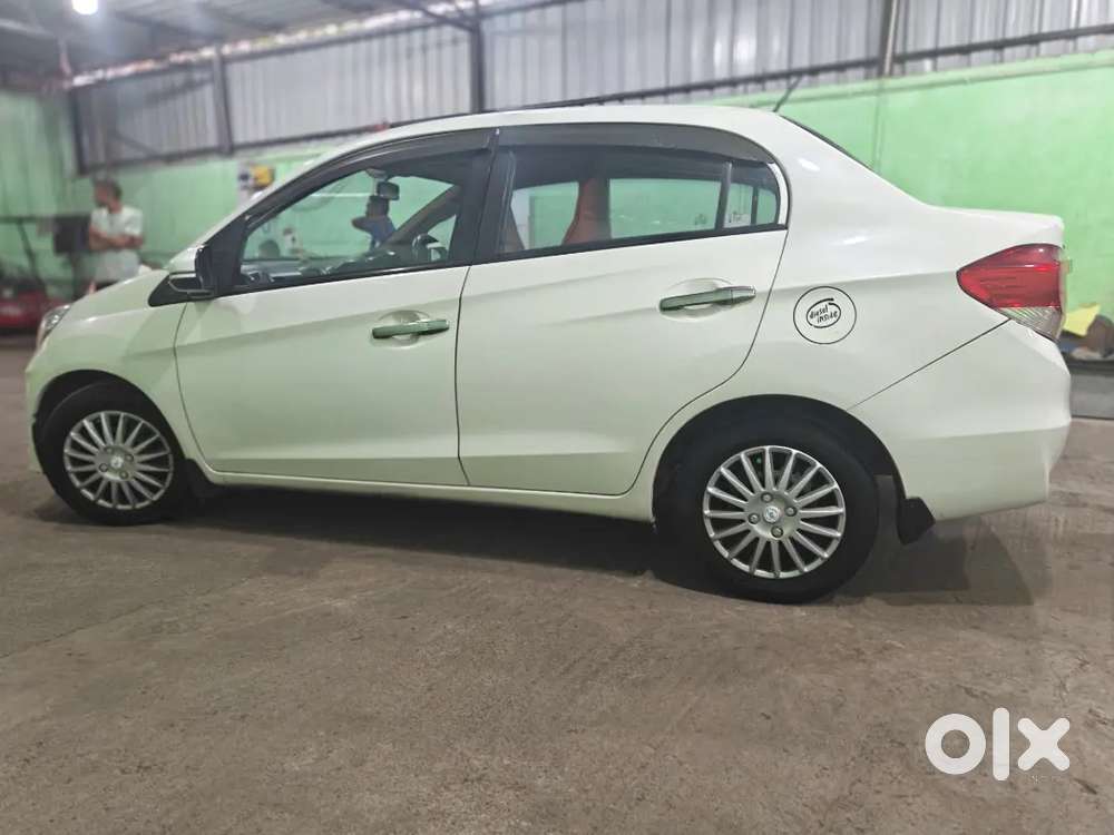 Honda Amaze Excellent Condition High Milage Performance