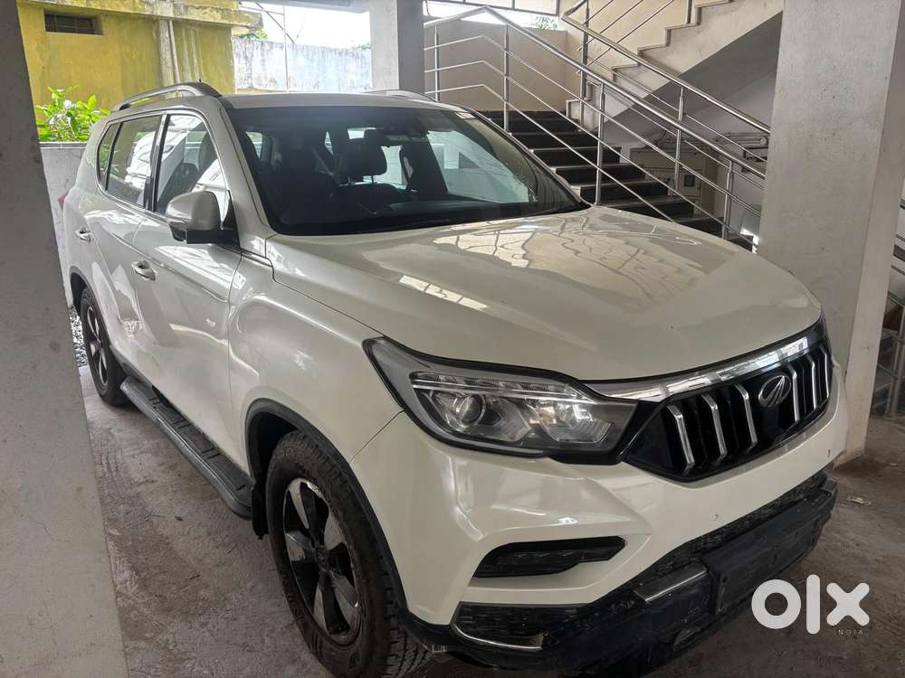 Mahindra Alturas G4 4x2 At, 2019, Diesel