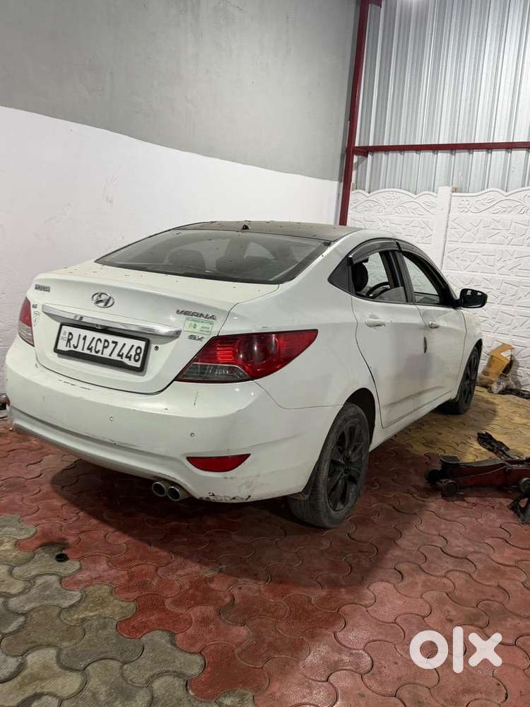 Hyundai Verna Crdi 1.6
