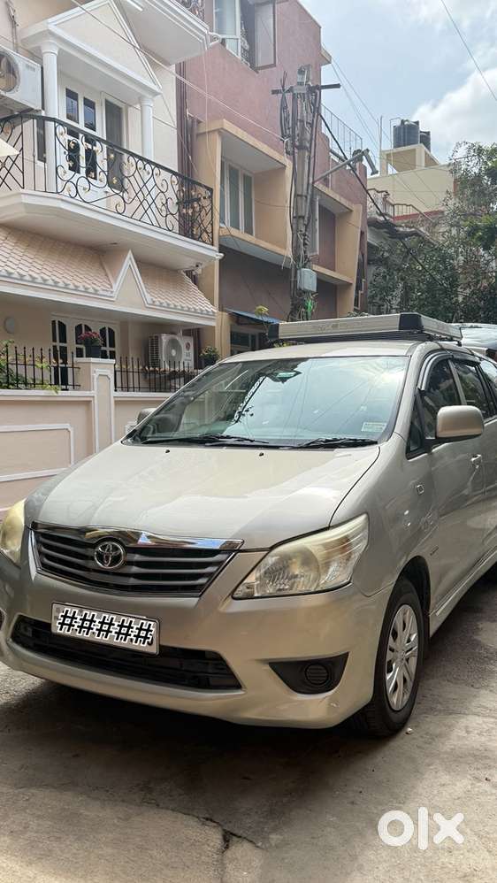 Toyota Innova 2012 Model