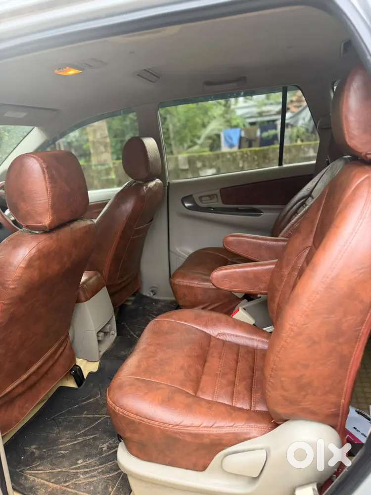 Toyota Innova 2012  December  Diesel Manual  New Painting  New Seat Ne