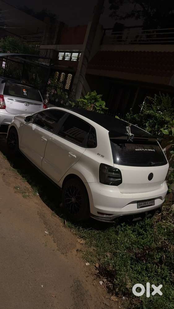 Volkswagen Polo 2011 Petrol