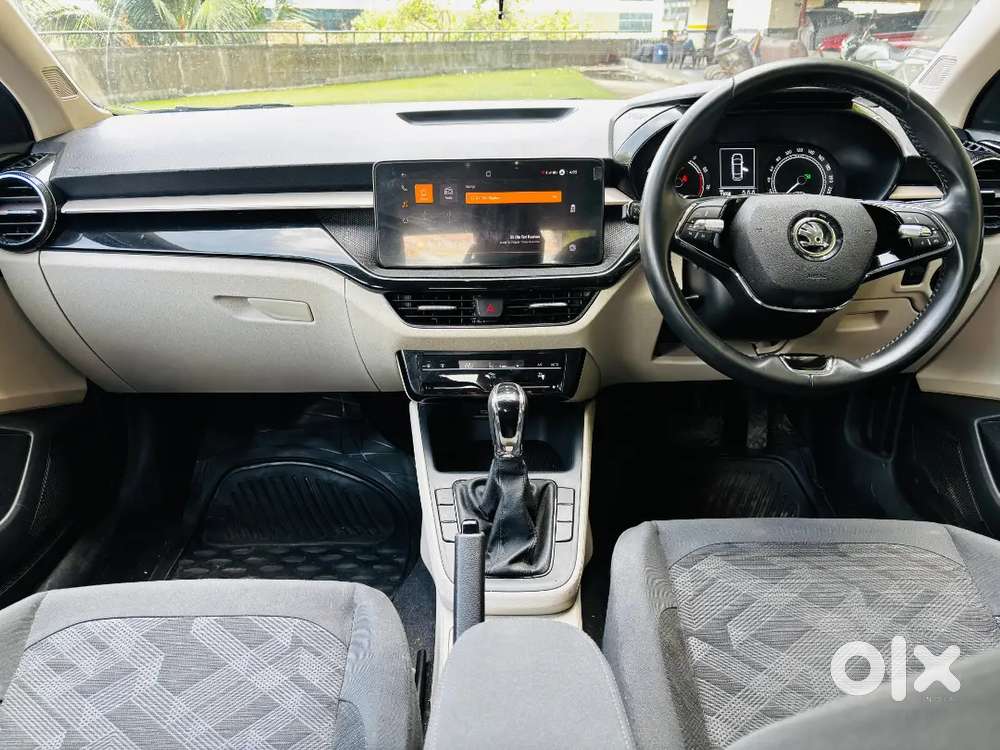 Skoda Slavia Ambition 1.5 Tsi At 2024