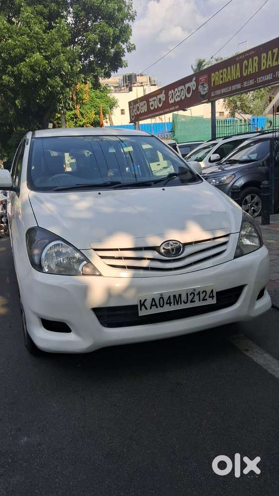Toyota Innova 2.5 G (diesel) 7 Seater, 2011, Diesel