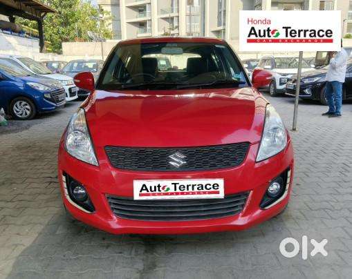 Maruti Suzuki Swift Vxi Optional, 2017, Petrol