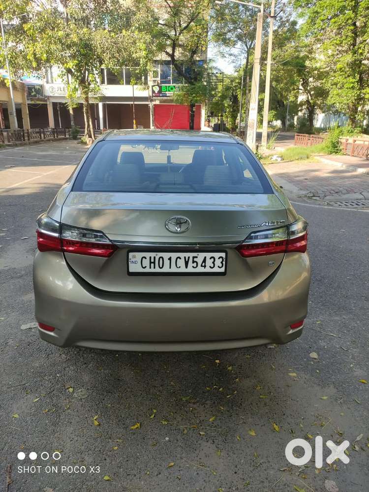 Toyota Corolla Altis [ ] 1.8 J, 2018, Petrol