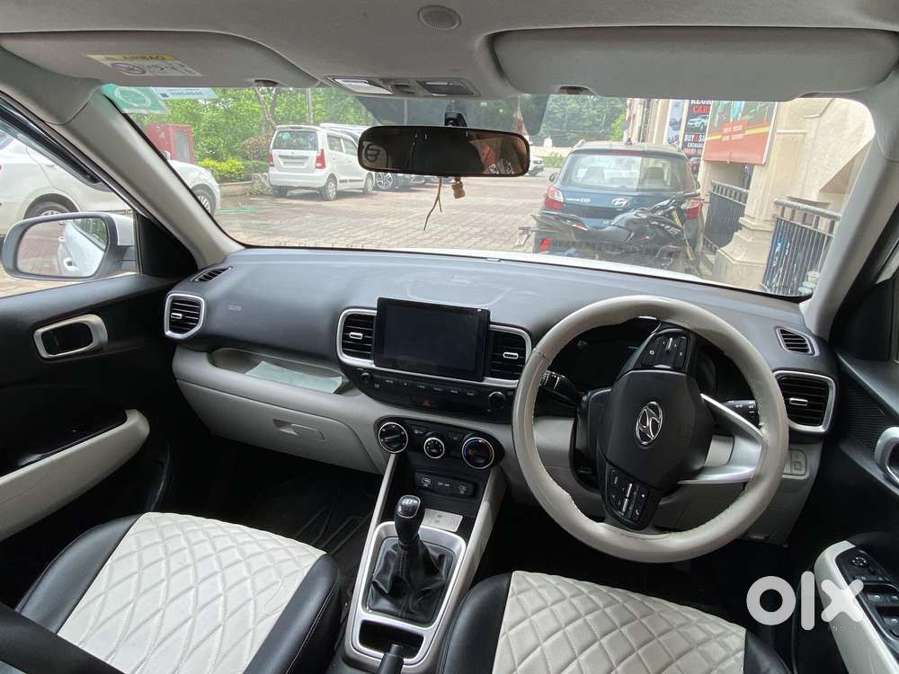 Hyundai Venue 1.2 S (o), 2025, Petrol