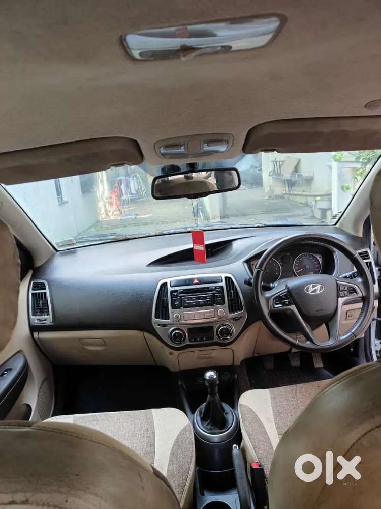 Hyundai I20 Spotz 2013 Car