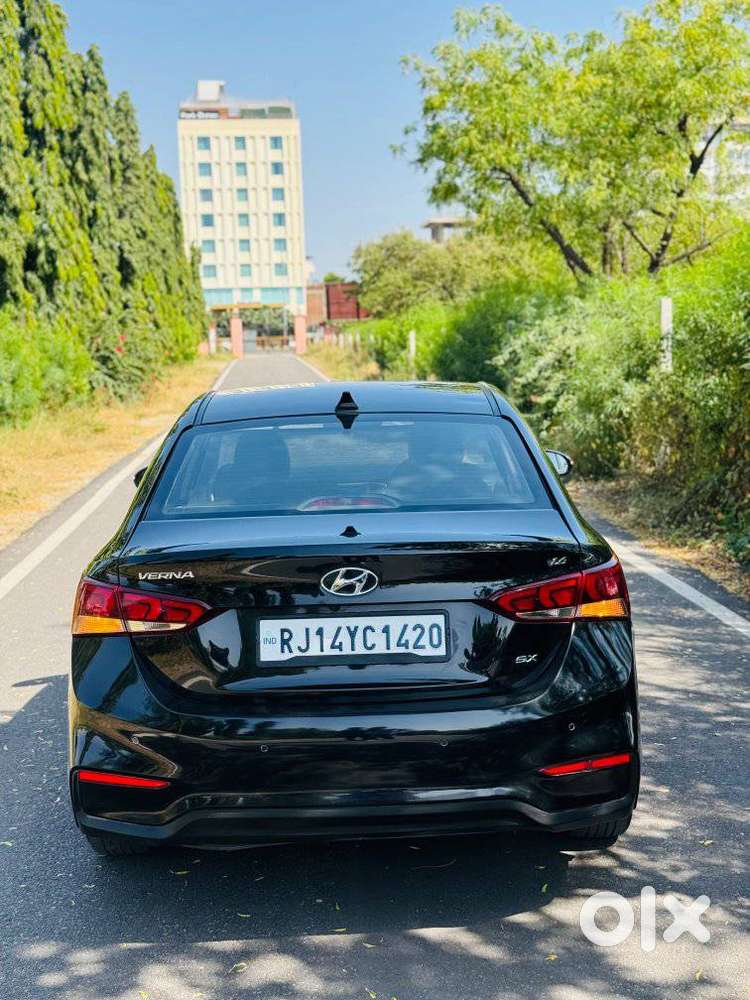 Hyundai Verna Sx(o) Petrol At, 2017, Petrol