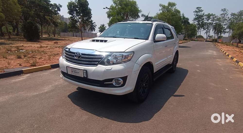 Toyota Fortuner, 2015, Diesel