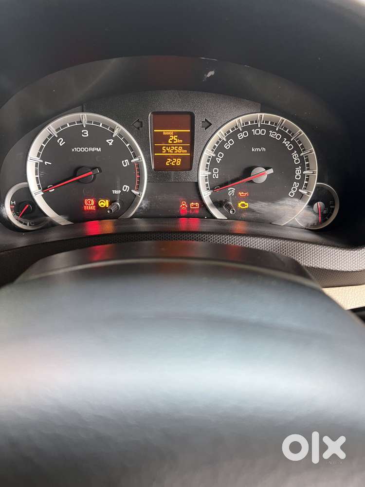 Maruti Suzuki Swift Dzire Vdi Bsiv, 2014, Diesel