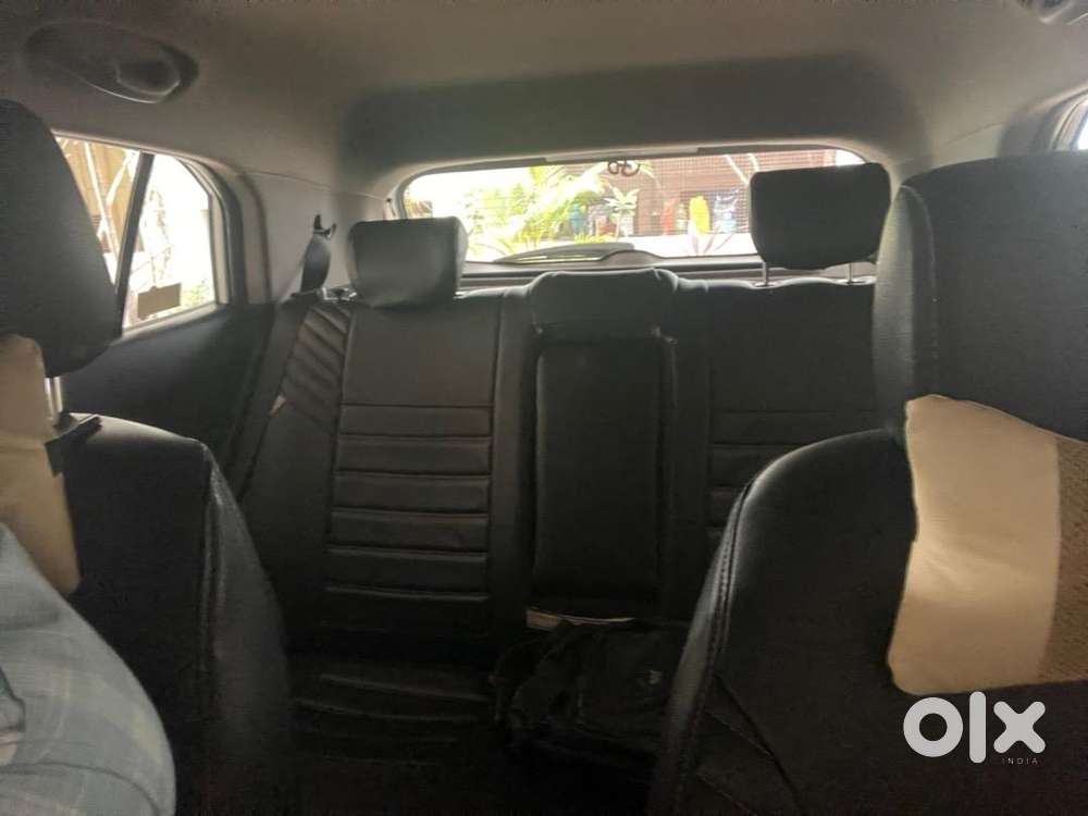 Hyundai Creta 2017 Diesel 60800 Km Driven With Complete Showroom Track