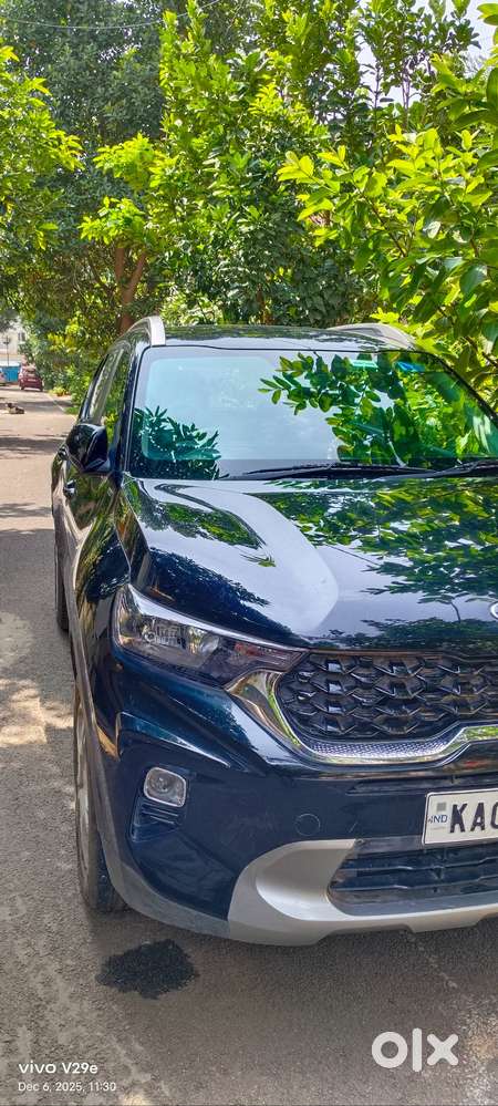 Kia Sonet, Black