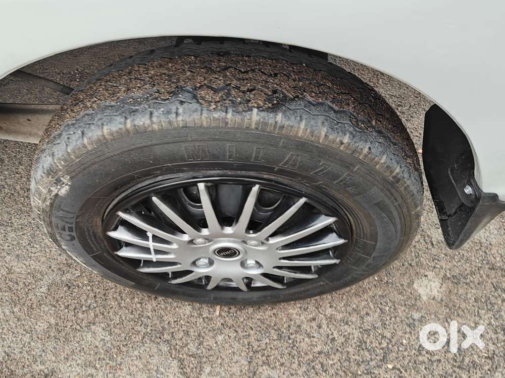 Maruti Suzuki Eeco Smiles 7 Seater Standard, 2011, Petrol