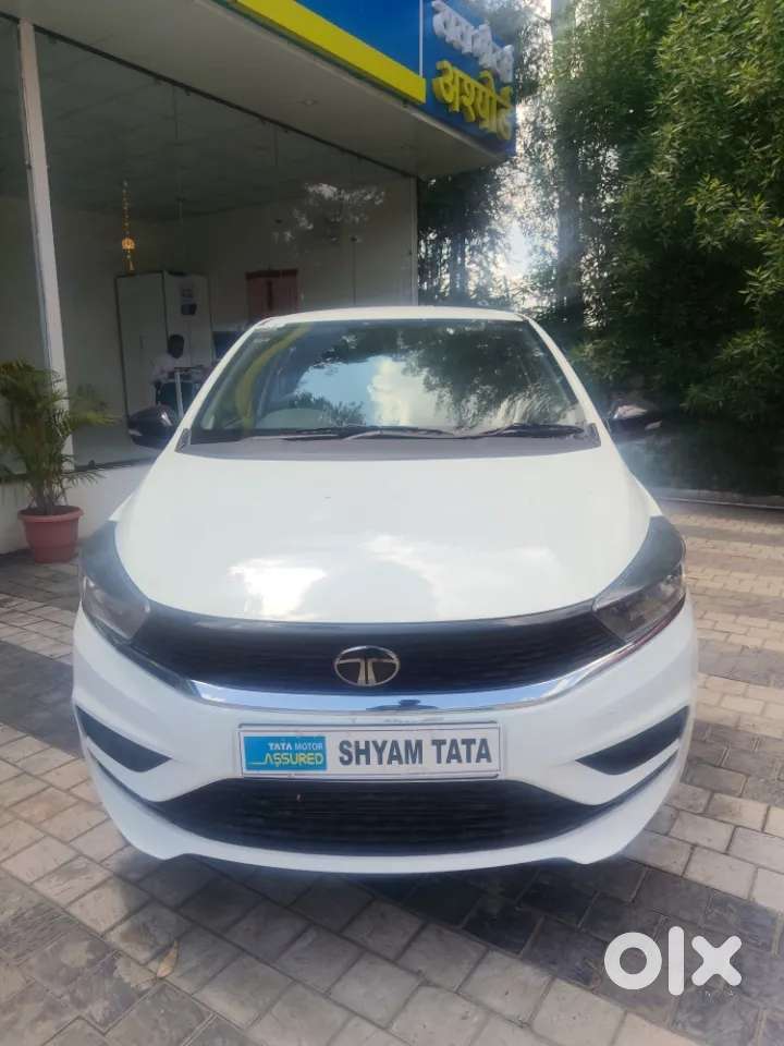 Tata Tiago 1.2 Revotron Xta, 2026, Petrol