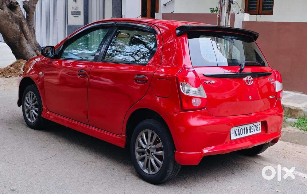 Toyota Etios Liva Vxd, 2011, Petrol