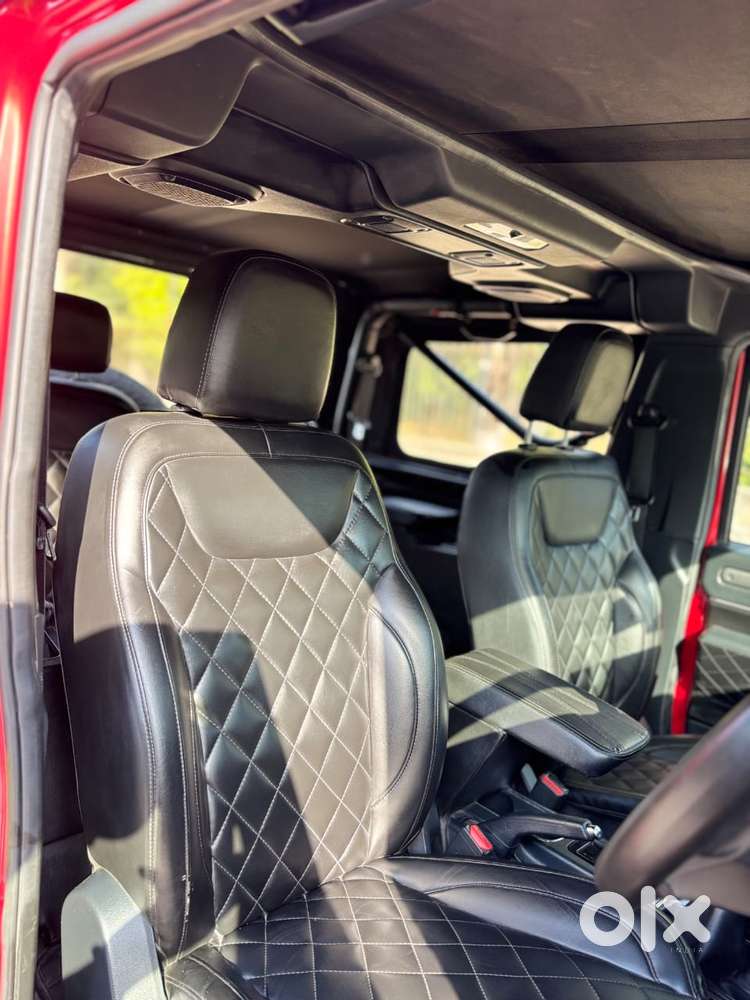 Mahindra Thar Lx Convertible Top Diesel Mt 4wd, 2022, Diesel