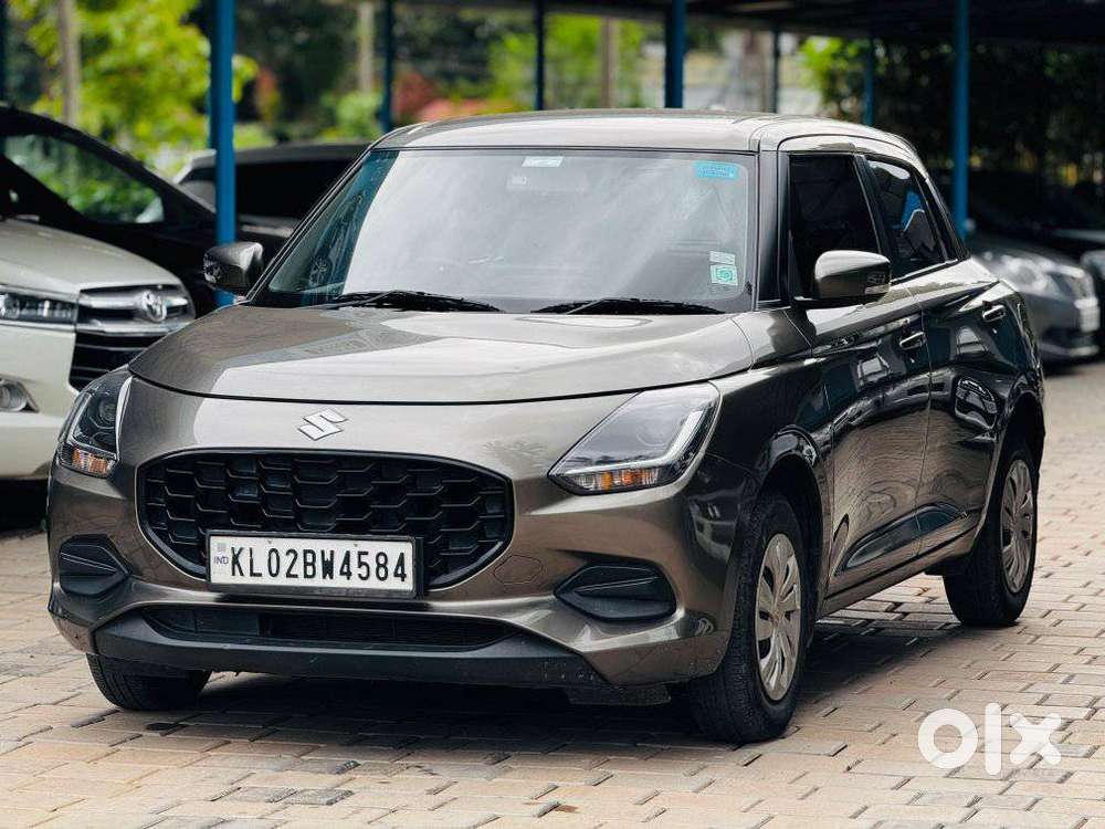 Maruti Suzuki Swift 1.2 Vxi (o), 2024, Petrol