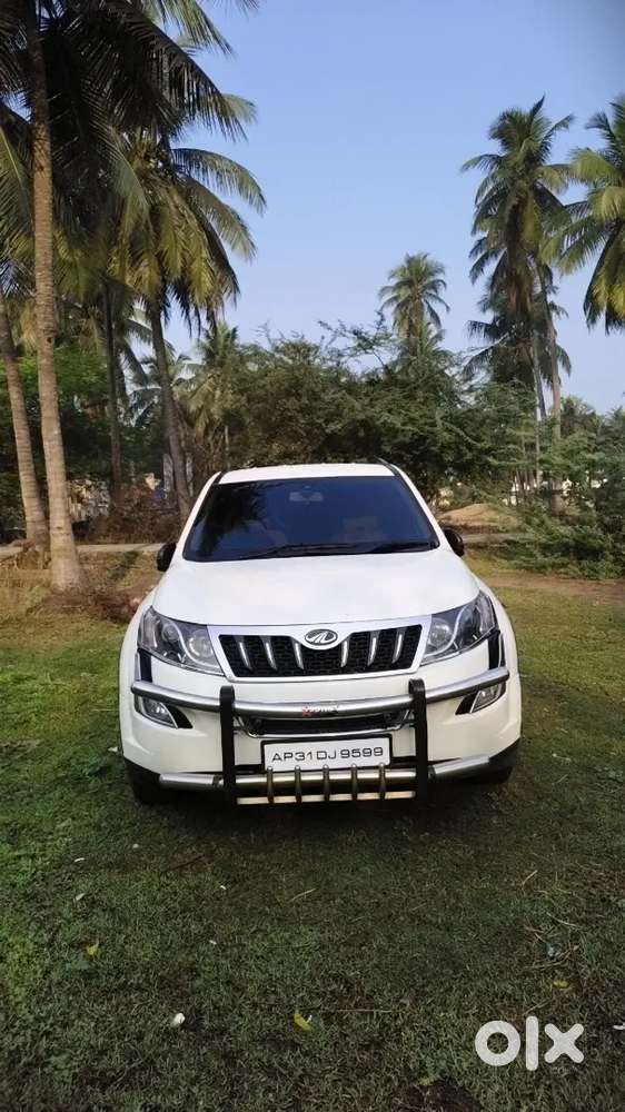 Mahindra Xuv500 2016 Diesel 150000 Km Driven