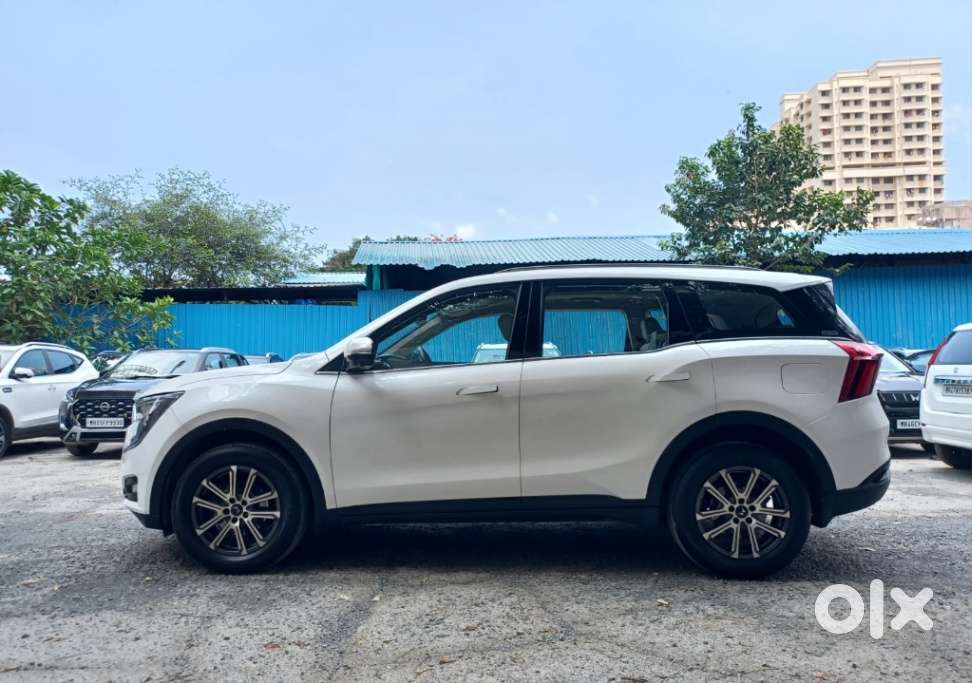 Mahindra Xuv700 2.0 Ax 7 Petrol At Luxury Pack Str, 2024, Petrol