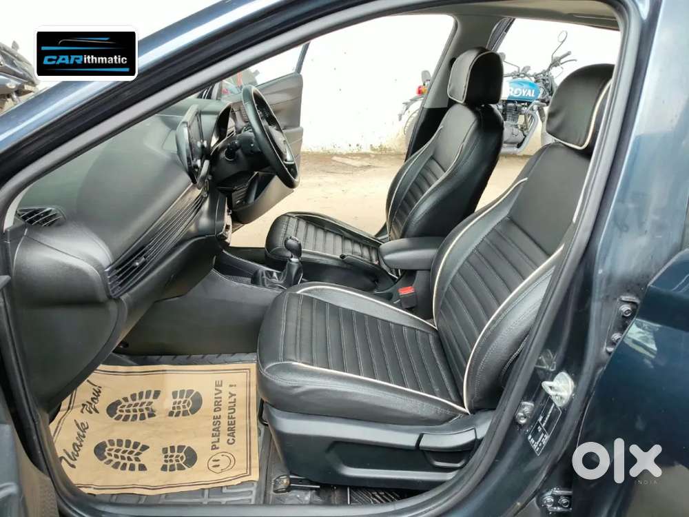Hyundai I20 Asta (o) 1.2 Mt, 2023, Petrol