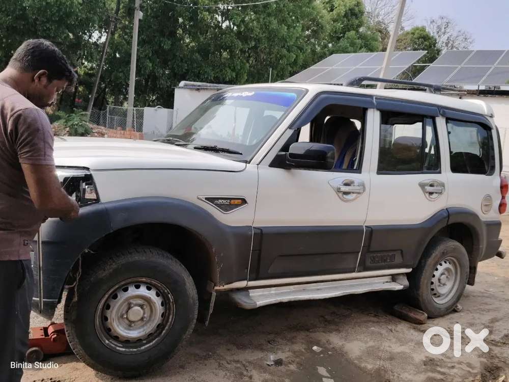 Mahindra Scorpio Getaway 2019 Diesel 92000 Km Driven