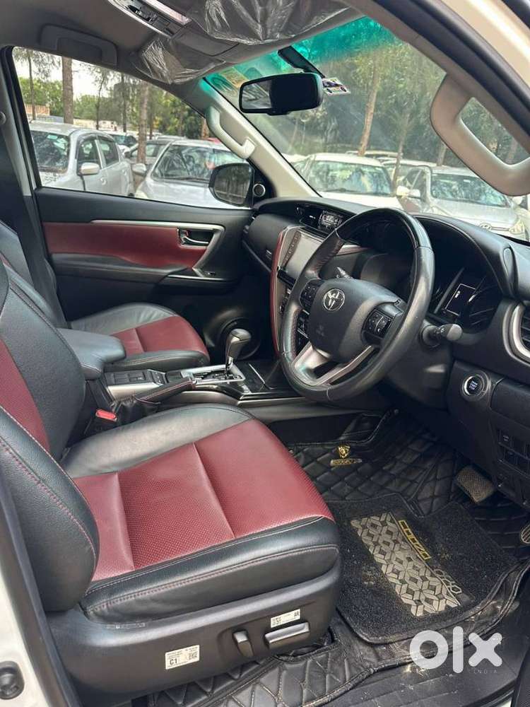 Toyota Fortuner Legender 4x2 At 2.8, 2024, Diesel