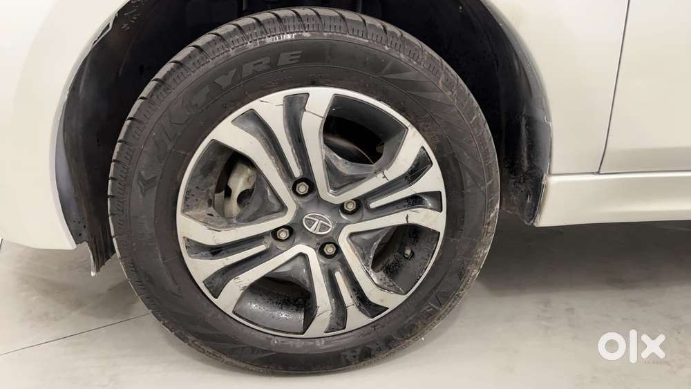 Tata Tiago Xza, 2019, Petrol