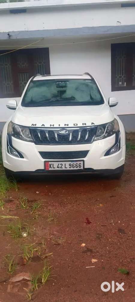 Mahindra Xuv500 2wd 2017