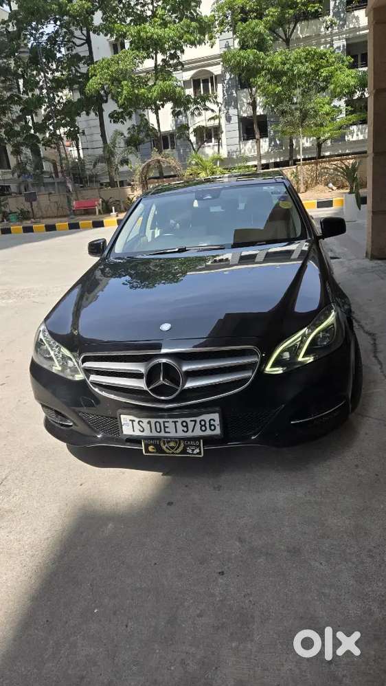 Extremely Well Maintained With Full Accesories Black Colour Fancy No