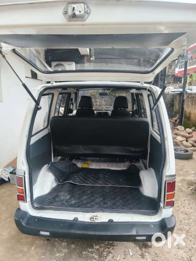 Maruti Suzuki Omni 2012