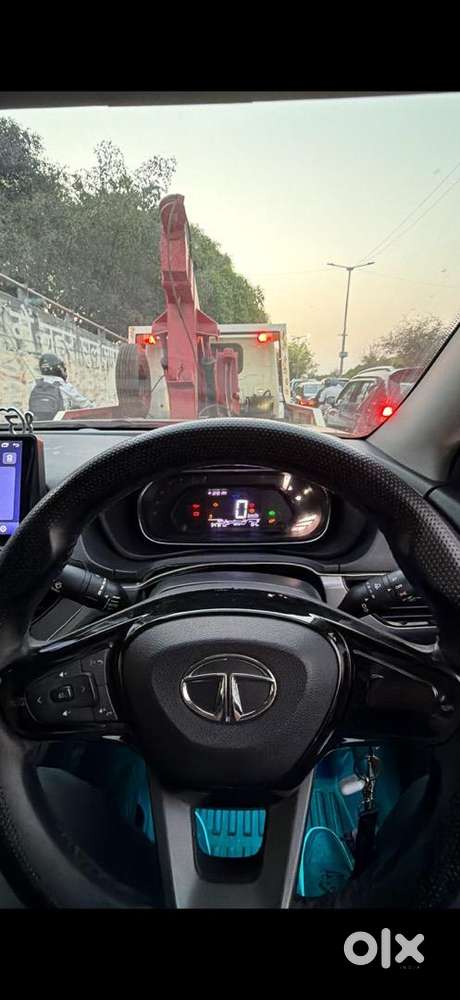 Tata Nexon Xm(sunroof) Petrol Well Maintained