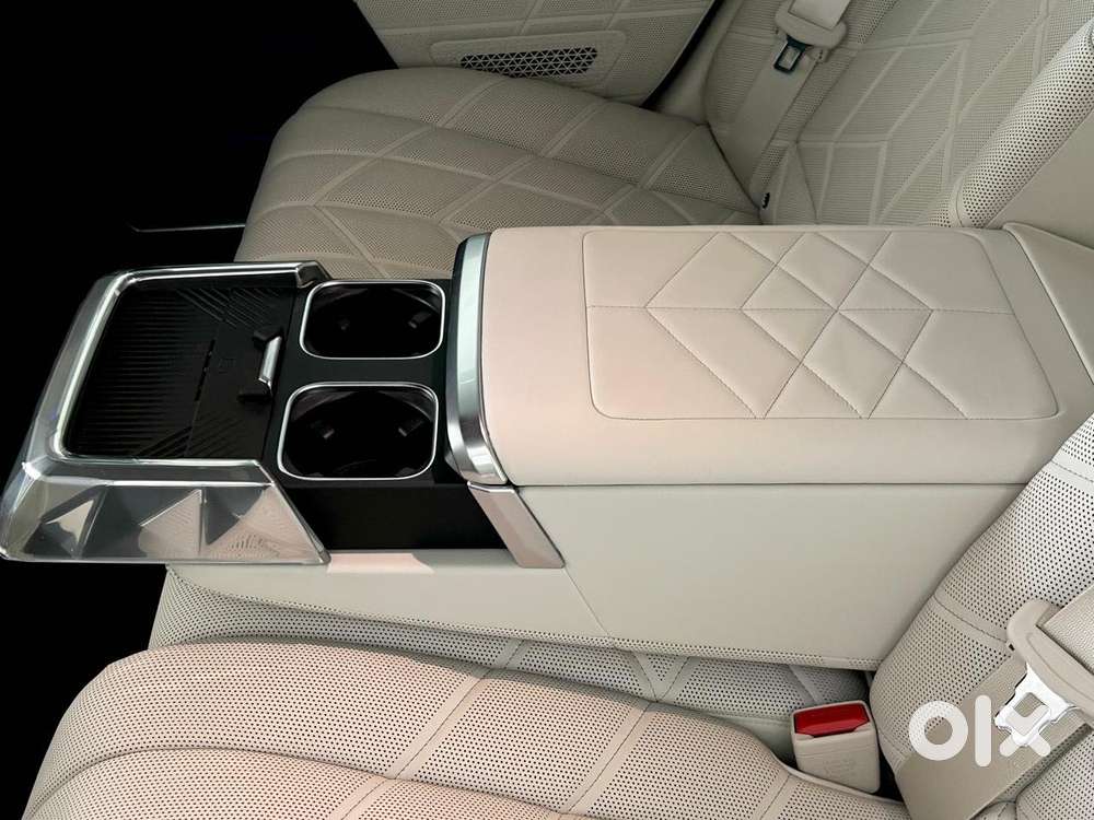 Bmw I7 M70 Xdrive, 2025, Electric