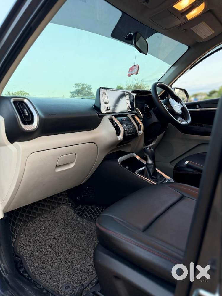 Kia Sonet 1.5 Htx Plus Diesel Imt Dual Tone, 2023, Diesel