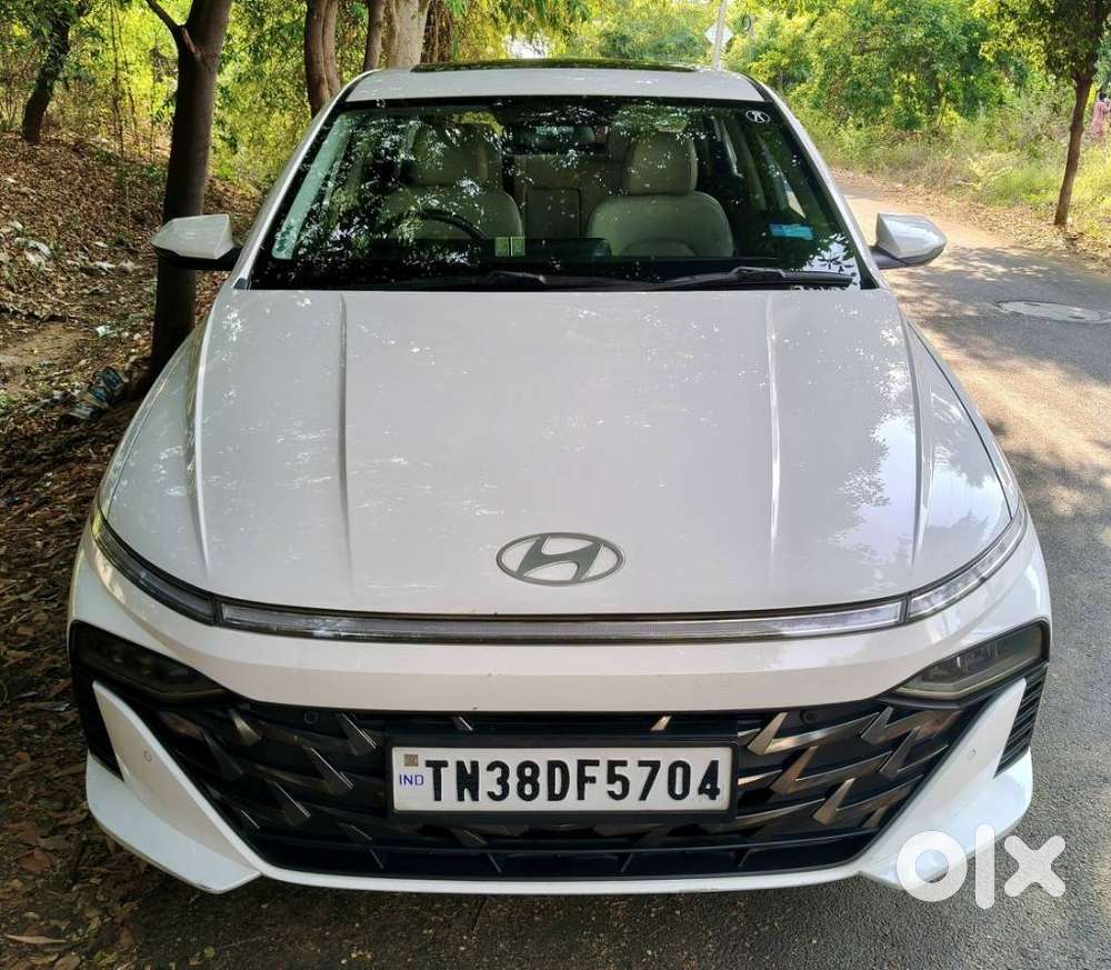 Hyundai Verna, 2023, Petrol