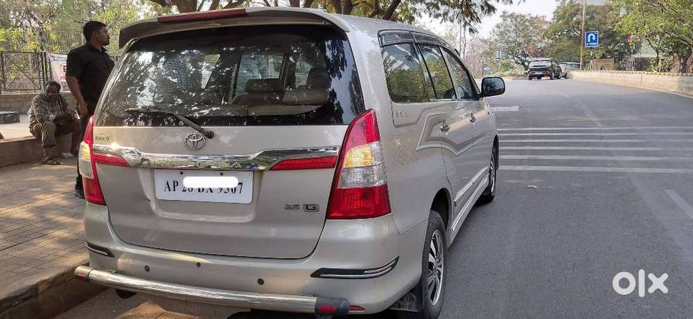 Toyota Innova [2013-2016] 2.5 G4 8 Str, 2013, Diesel