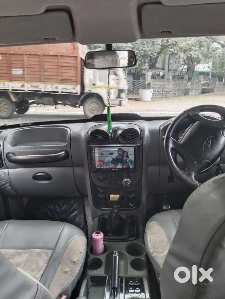 Mahindra Scorpio Classic 2009 Diesel 100000 Km Driven