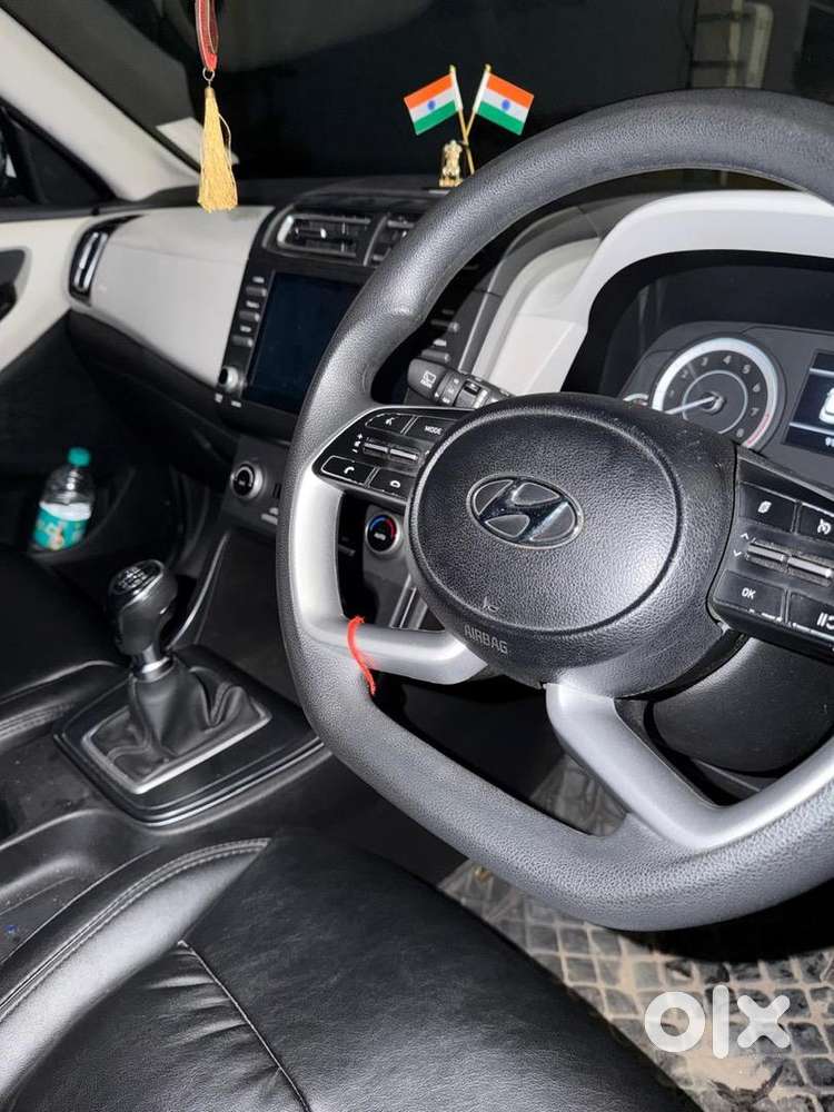 Hyundai Creta 2022 Petrol 900000 Km Driven