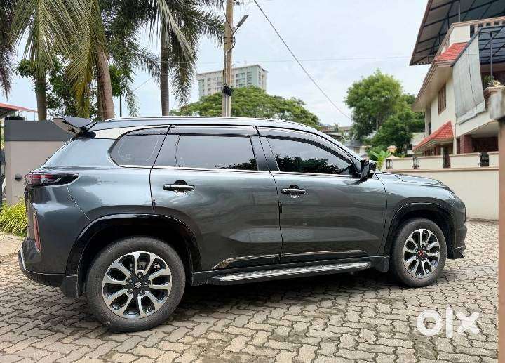 Maruti Suzuki Grand Vitara 1.5 Alpha Smart Hybrid At, 2023, Petrol