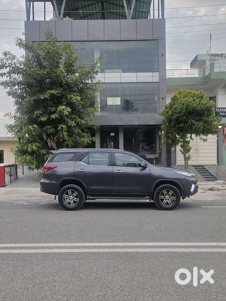 Toyota Fortuner 3.0 4x2 Automatic, 2017, Diesel