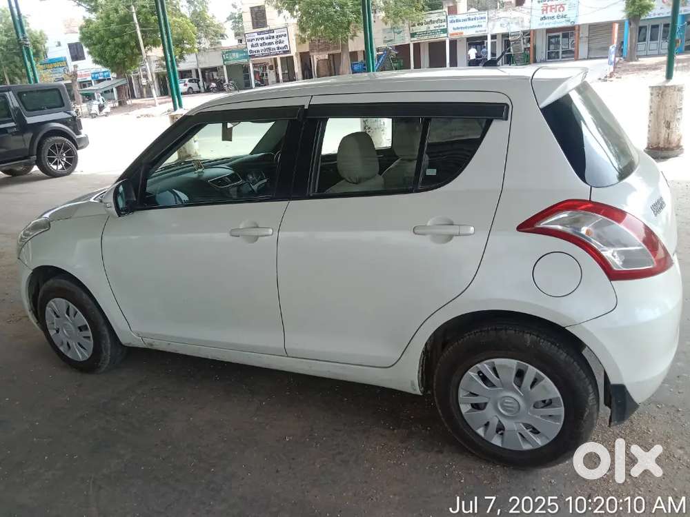 Maruti Suzuki Swift Zdi 2013 Car