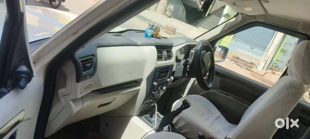 Mahindra Scorpio 2017 Diesel 94306 Km Driven
